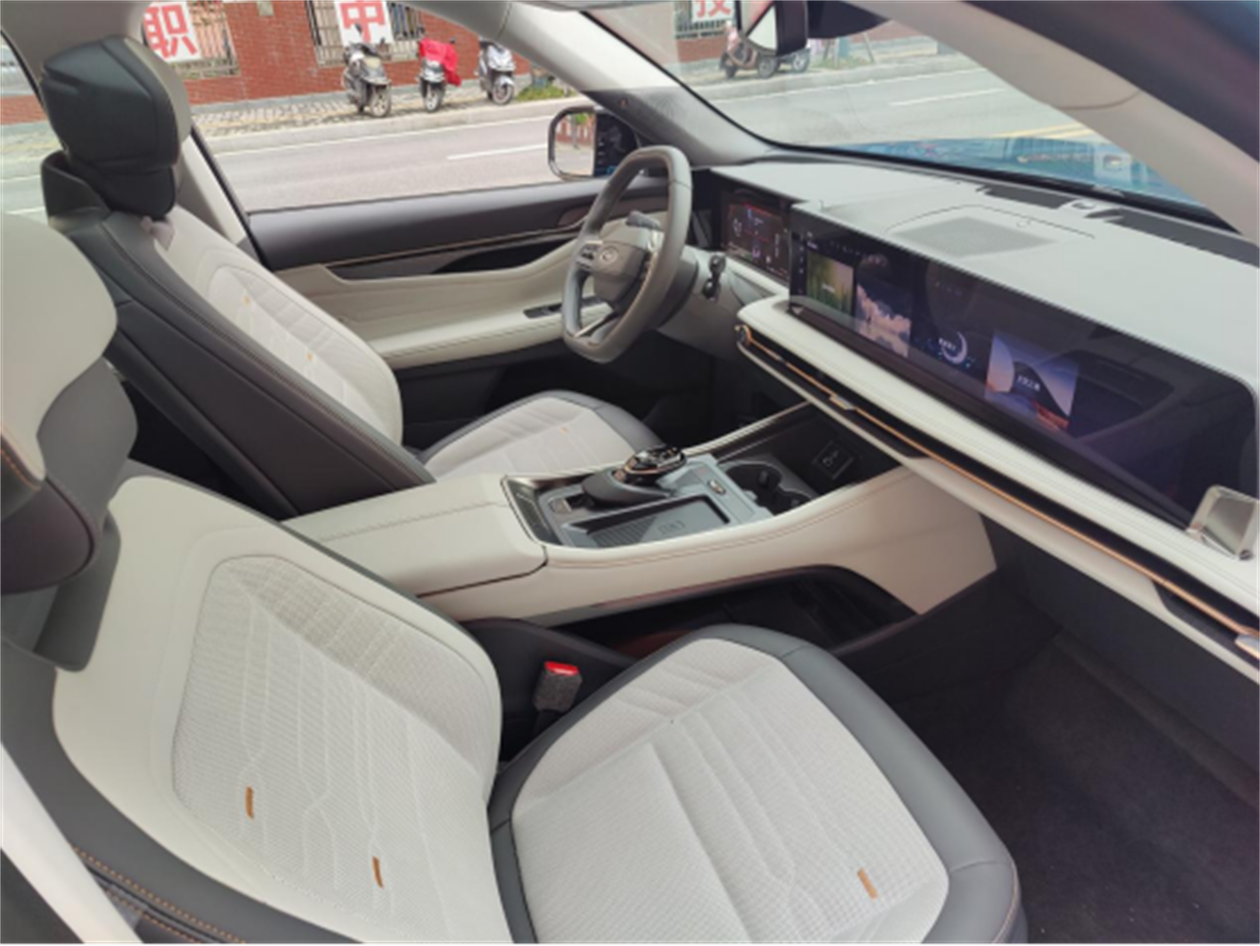 �����L����26��ͬ�µ��³�ͦ�������������ʸС������ϵ���-��184.png
